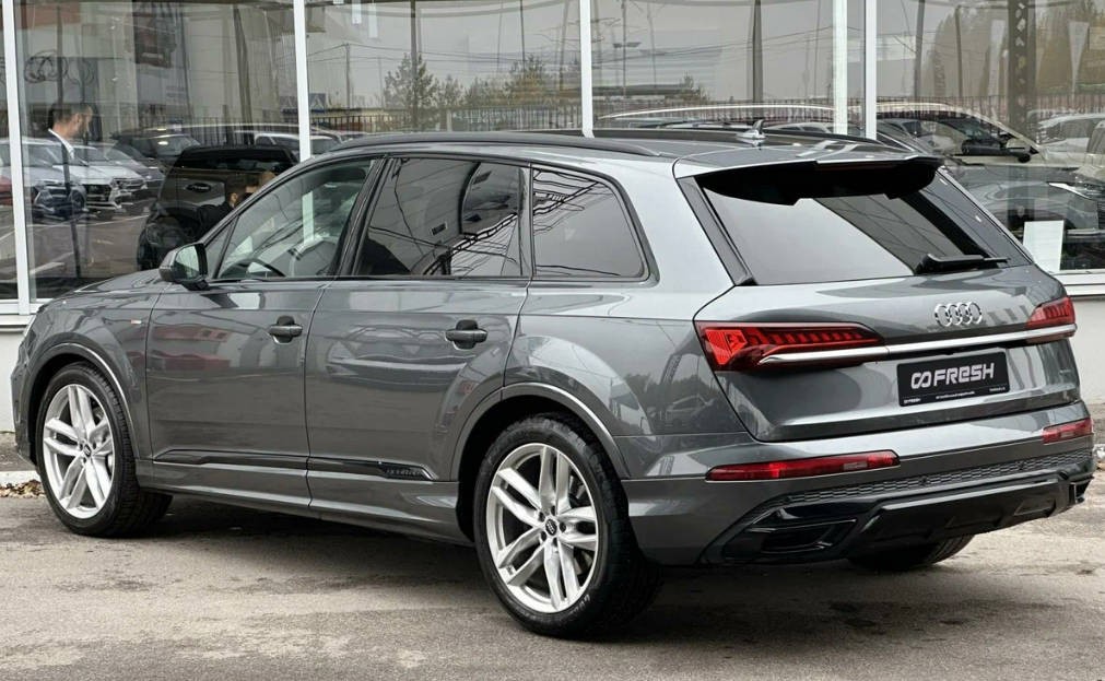 Audi Q7